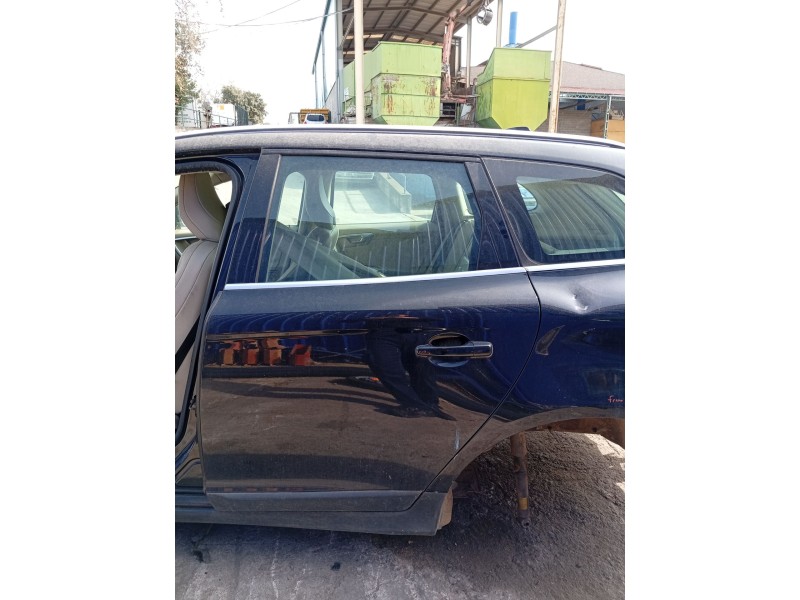 Recambio de puerta trasera izquierda para volvo xc60 referencia OEM IAM 32228964  