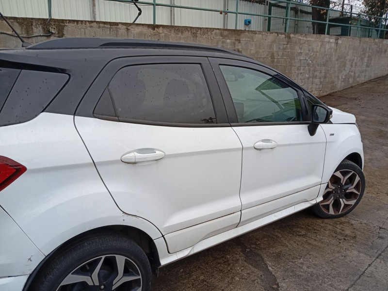 Recambio de puerta trasera derecha para ford ecosport 1.0 ecoboost referencia OEM IAM 2405090  