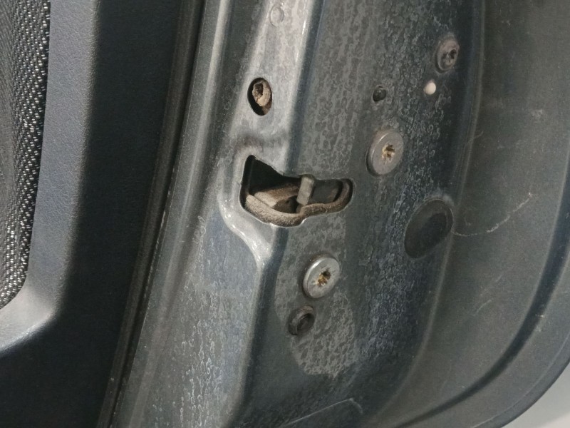 Recambio de puerta trasera derecha para peugeot 207 sw referencia OEM IAM 9008V5  