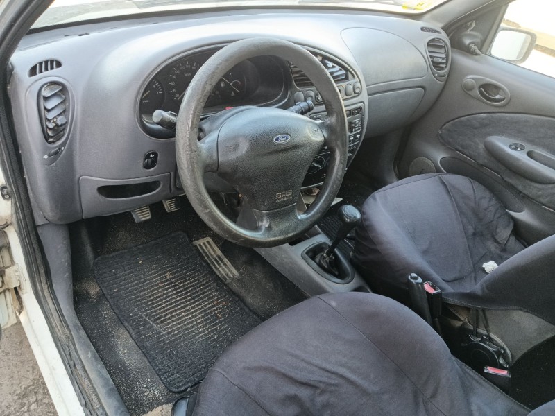 ford fiesta iv (ja_, jb_) del año 2001