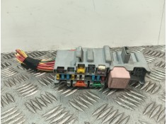 Recambio de caja reles / fusibles para renault megane ii (bm0/1_, cm0/1_) 1.6 16v referencia OEM IAM 8200338695  