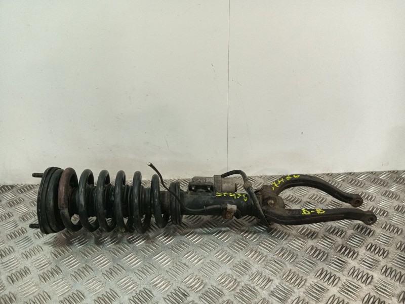 Recambio de amortiguador delantero derecho para kia opirus 3.5 v6 cat referencia OEM IAM   