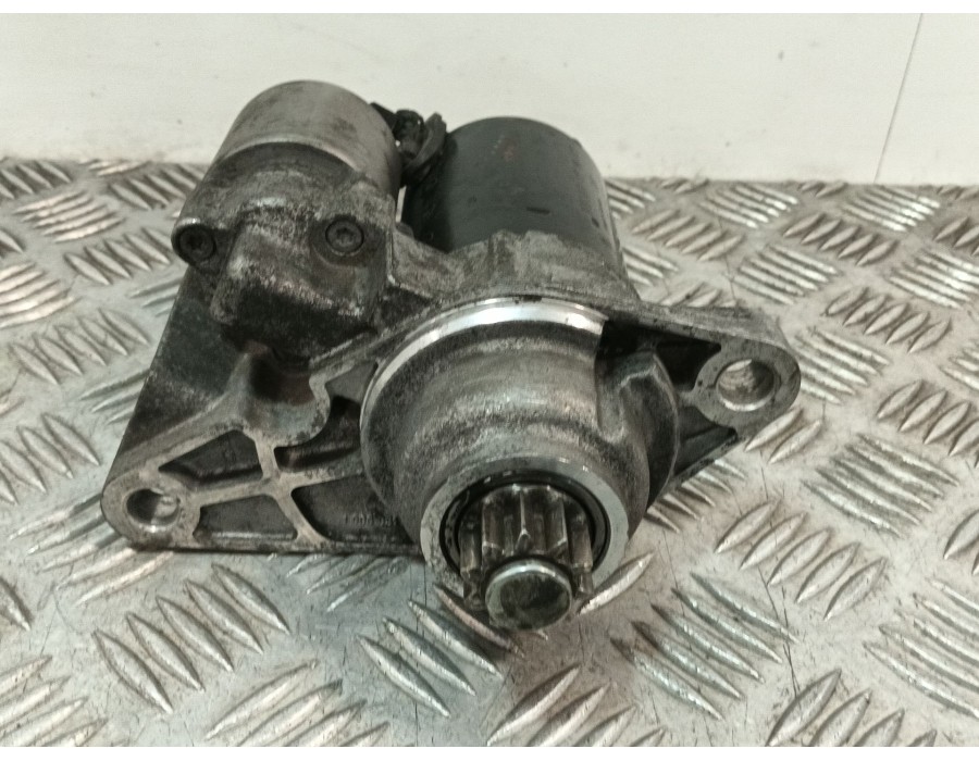 Recambio de motor arranque para volkswagen polo iv (9n_, 9a_) 1.4 16v referencia OEM IAM 02T911023R 0001120406 