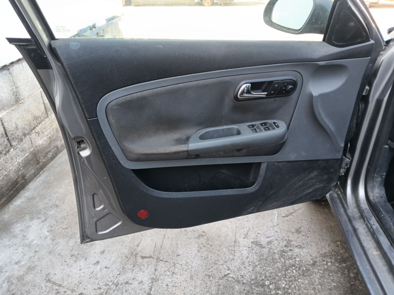 seat ibiza iii (6l1) del año 2005