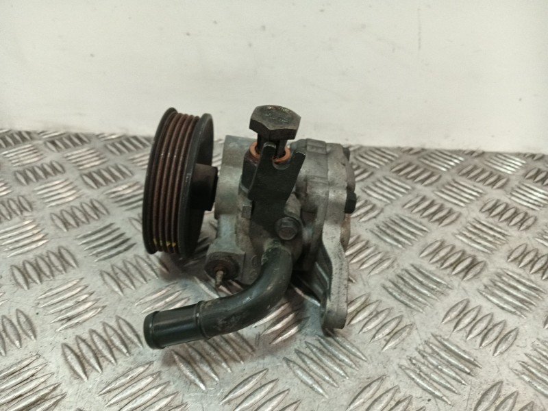 Recambio de bomba direccion para kia opirus 3.5 v6 cat referencia OEM IAM 440274  