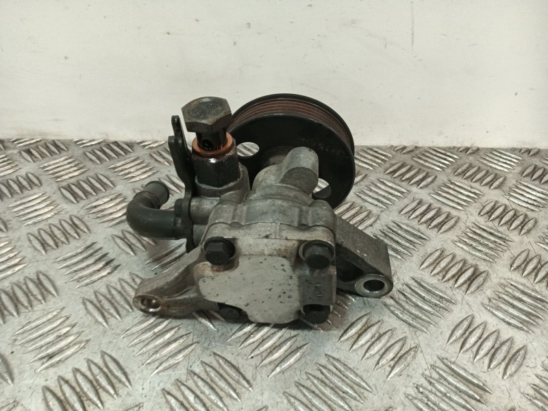 Recambio de bomba direccion para kia opirus 3.5 v6 cat referencia OEM IAM 440274  
