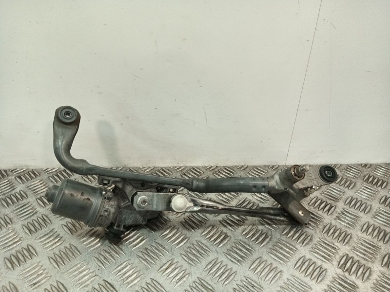 Recambio de motor limpia delantero para toyota yaris (_p13_) 1.0 (ksp130) referencia OEM IAM 851100D191  