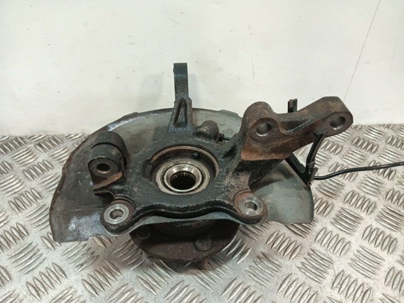 Recambio de mangueta delantera izquierda para mitsubishi lancer berlina (cy0) referencia OEM IAM   