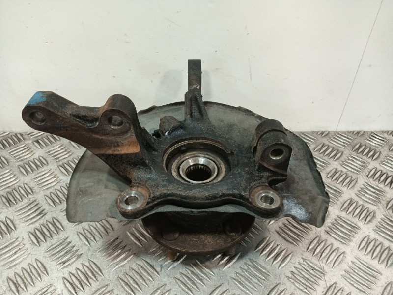 Recambio de mangueta delantera derecha para mitsubishi lancer berlina (cy0) referencia OEM IAM   