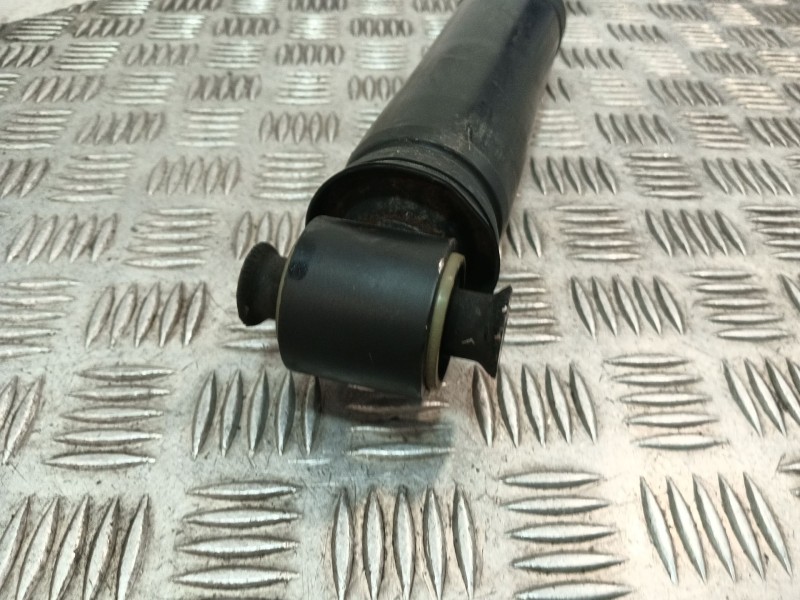 Recambio de amortiguador trasero izquierdo para renault scénic iv (j9_) 1.5 dci 110 referencia OEM IAM   