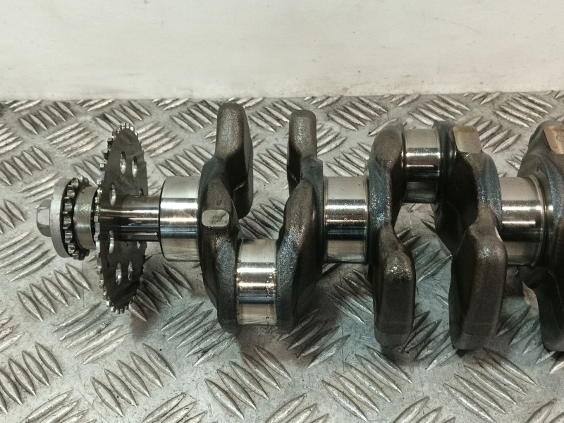 Recambio de cigueñal para toyota c-hr (_x1_) 1.8 hybrid (zyx10_, zyx11_) referencia OEM IAM 134010T061 134010T021 