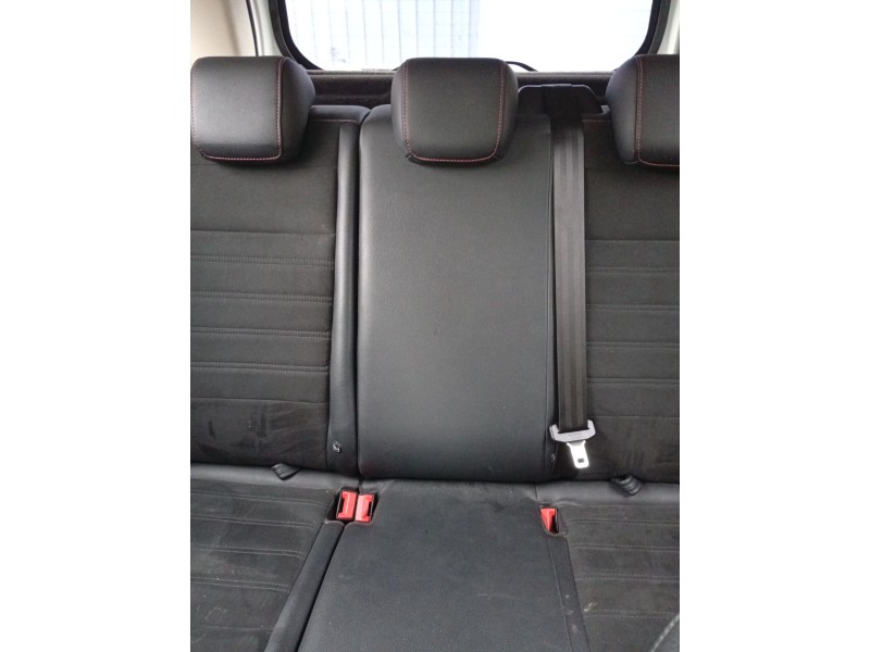 Recambio de cinturon seguridad trasero central para ford ecosport 1.0 ecoboost referencia OEM IAM 2228224  
