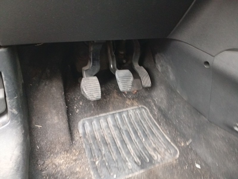 Recambio de pedal embrague para peugeot 208 i (ca_, cc_) 1.2 vti 82 referencia OEM IAM 2127EJ  