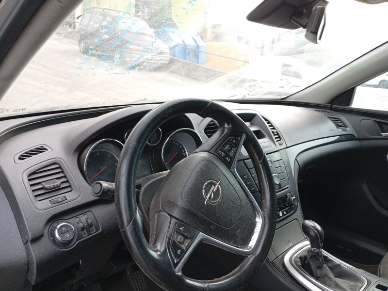 Recambio de salpicadero para opel insignia sports tourer referencia OEM IAM 20953073  