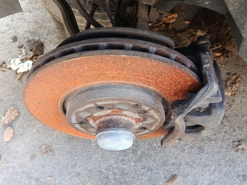Recambio de mangueta delantera izquierda para mercedes-benz slk (r171) 200 kompressor (171.445) referencia OEM IAM 2043320101  