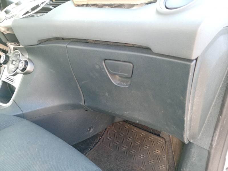 Recambio de guantera para ford fiesta vi (cb1, ccn) 1.25 referencia OEM IAM 2038239  