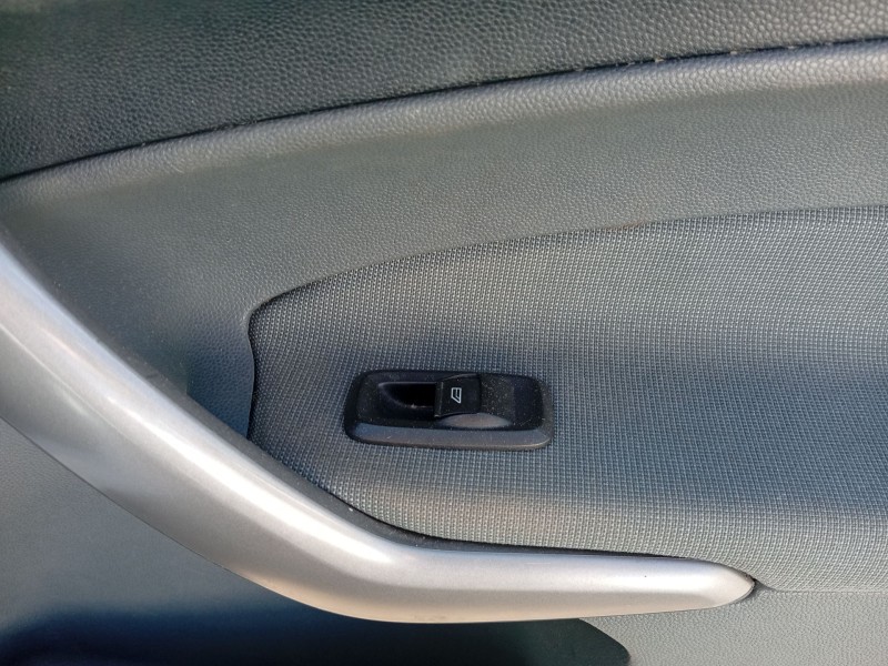 Recambio de mando elevalunas delantero derecho para ford fiesta vi (cb1, ccn) 1.25 referencia OEM IAM 1823466  