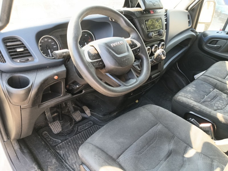 iveco daily vi furgoneta del año 2020