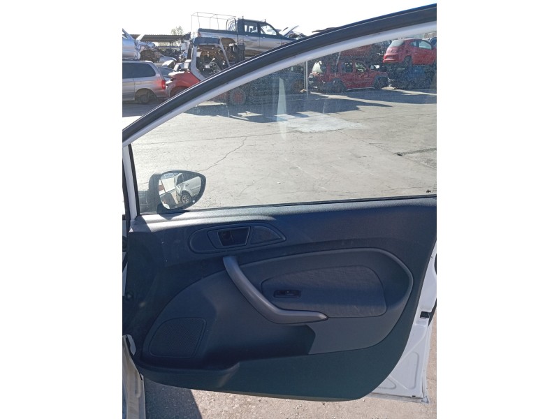 Recambio de elevalunas delantero derecho para ford fiesta vi (cb1, ccn) 1.25 referencia OEM IAM 1633101  