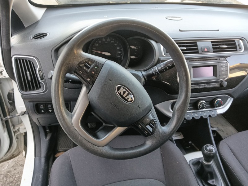 kia rio iii (ub) del año 2016