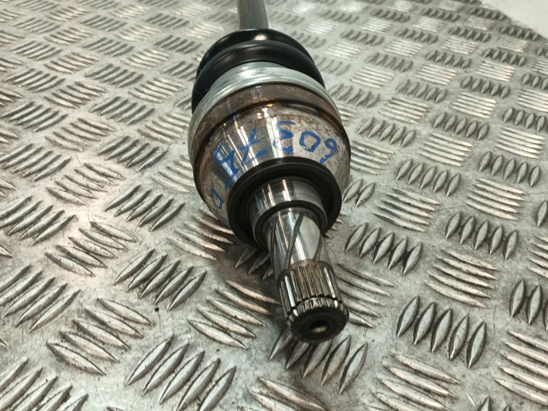 Recambio de transmision delantera derecha para opel zafira / zafira family b (a05) 1.6 (m75) referencia OEM IAM 24462241  