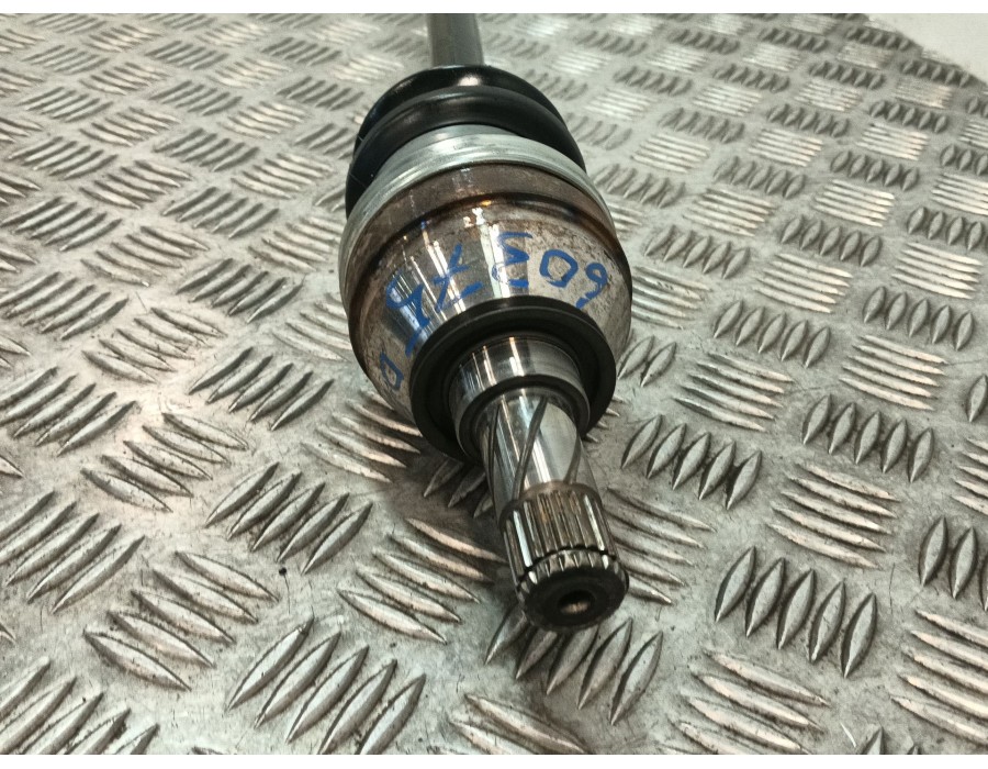 Recambio de transmision delantera derecha para opel zafira / zafira family b (a05) 1.6 (m75) referencia OEM IAM 24462241  