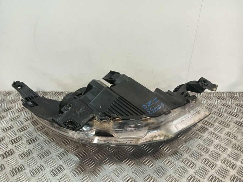 Recambio de faro izquierdo para citroën c3 ii (sc_) 1.1 i referencia OEM IAM 085521134L 1606931680 