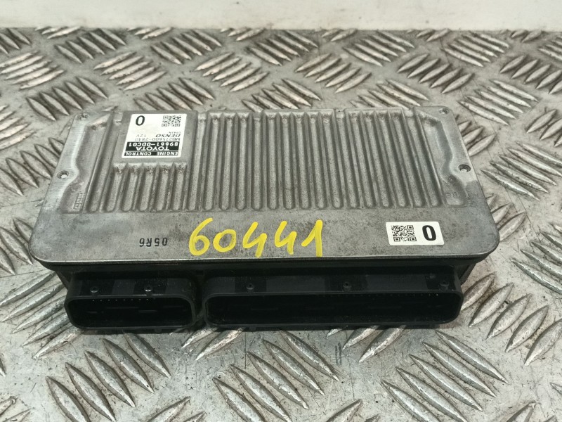 Recambio de centralita motor uce para toyota yaris (_p13_) 1.5 hybrid (nhp130_) referencia OEM IAM 896610DC01 MB2756002840 