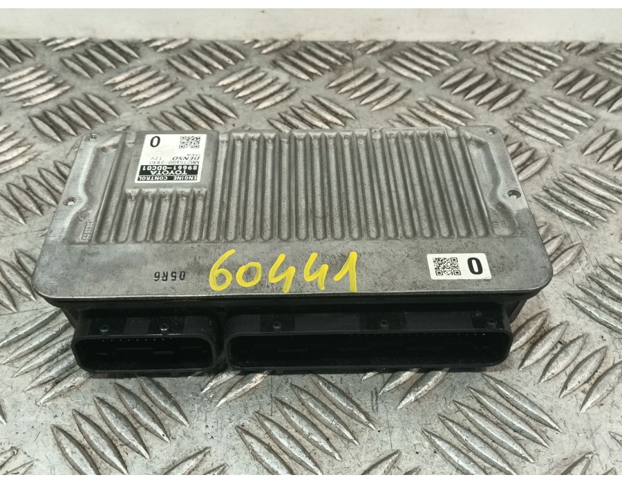 Recambio de centralita motor uce para toyota yaris (_p13_) 1.5 hybrid (nhp130_) referencia OEM IAM 896610DC01 MB2756002840 