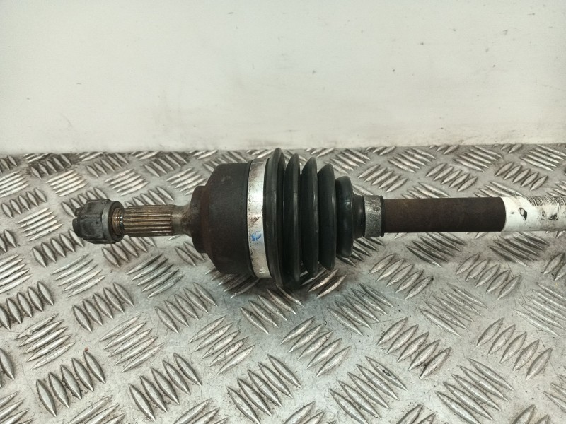 Recambio de transmision delantera izquierda para peugeot 207/207+ (wa_, wc_) 1.4 referencia OEM IAM 9651040580  