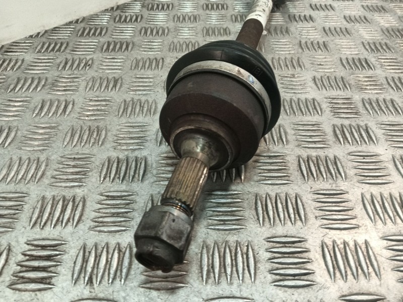 Recambio de transmision delantera izquierda para peugeot 207/207+ (wa_, wc_) 1.4 referencia OEM IAM 9651040580  