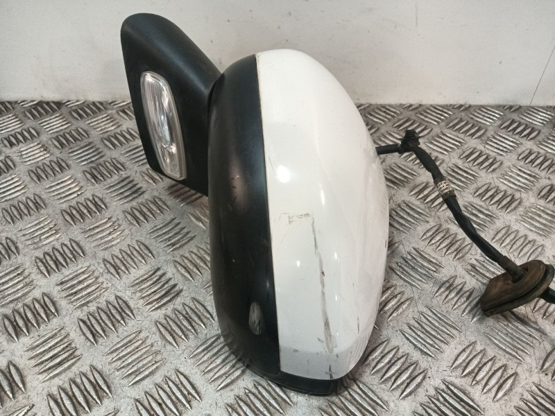 Recambio de retrovisor izquierdo para citroën c3 ii (sc_) 1.1 i referencia OEM IAM 232676023  