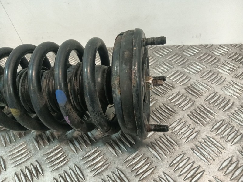 Recambio de amortiguador delantero izquierdo para kia opirus 3.5 v6 cat referencia OEM IAM 546113F300  