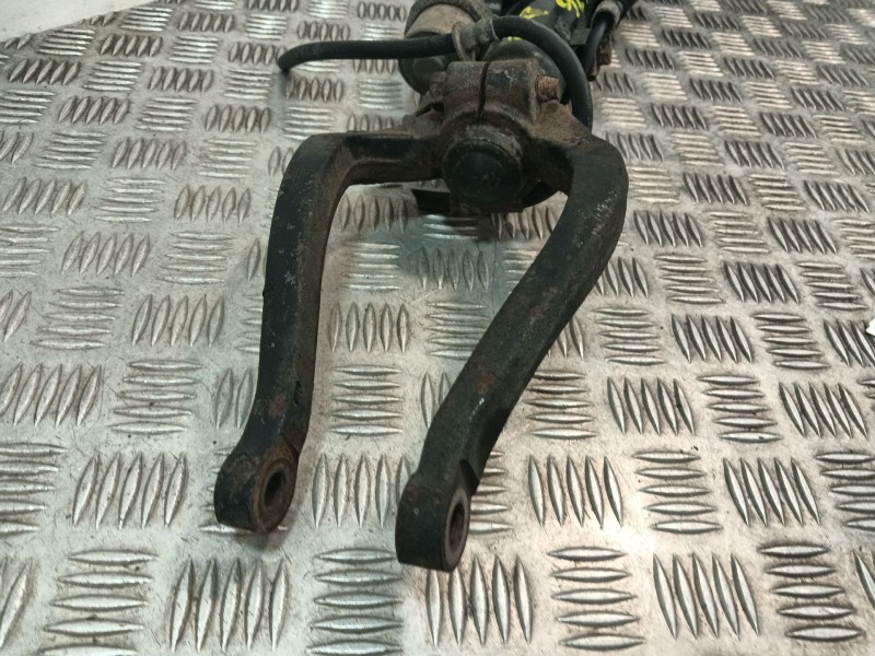 Recambio de amortiguador delantero izquierdo para kia opirus 3.5 v6 cat referencia OEM IAM 546113F300  