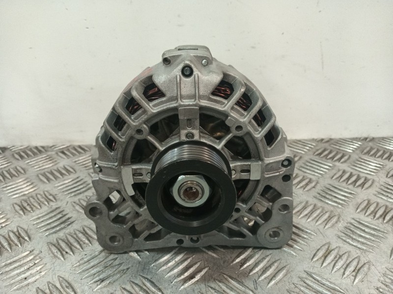 Recambio de alternador para seat ibiza iv (6j5, 6p1) 1.2 referencia OEM IAM 8EL012426761 03D903025J 03D903025H