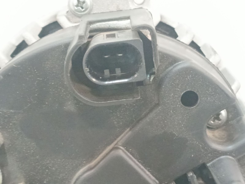 Recambio de alternador para seat ibiza iv (6j5, 6p1) 1.2 referencia OEM IAM 8EL012426761 03D903025J 03D903025H