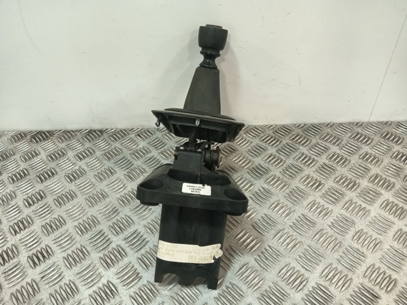 Recambio de palanca cambio para dodge caliber 2.0 16v crd cat referencia OEM IAM 05062112AC  