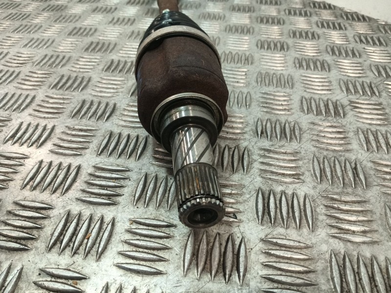 Recambio de transmision delantera izquierda para renault wind (e4m_) 1.2 tce 100 (e4mf) referencia OEM IAM 8200934472  