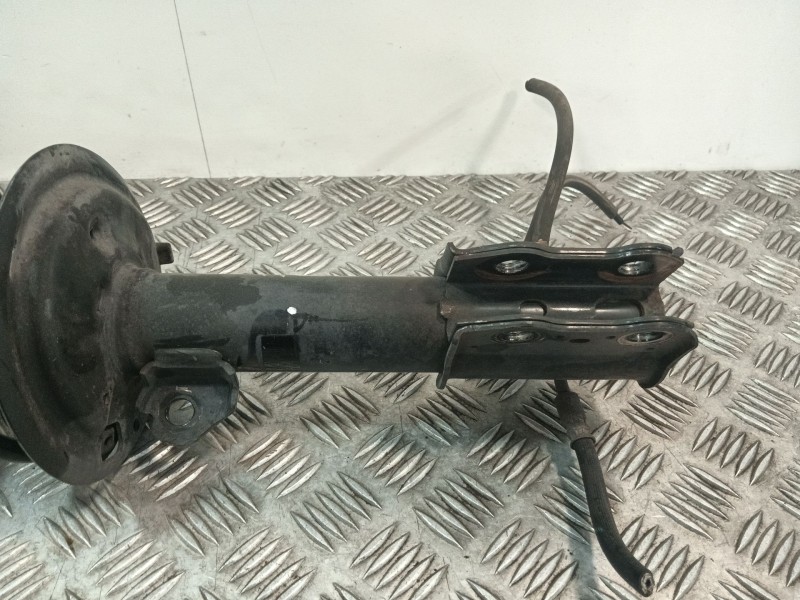 Recambio de amortiguador delantero izquierdo para toyota yaris (_p13_) 1.0 (ksp130) referencia OEM IAM 485200D280  