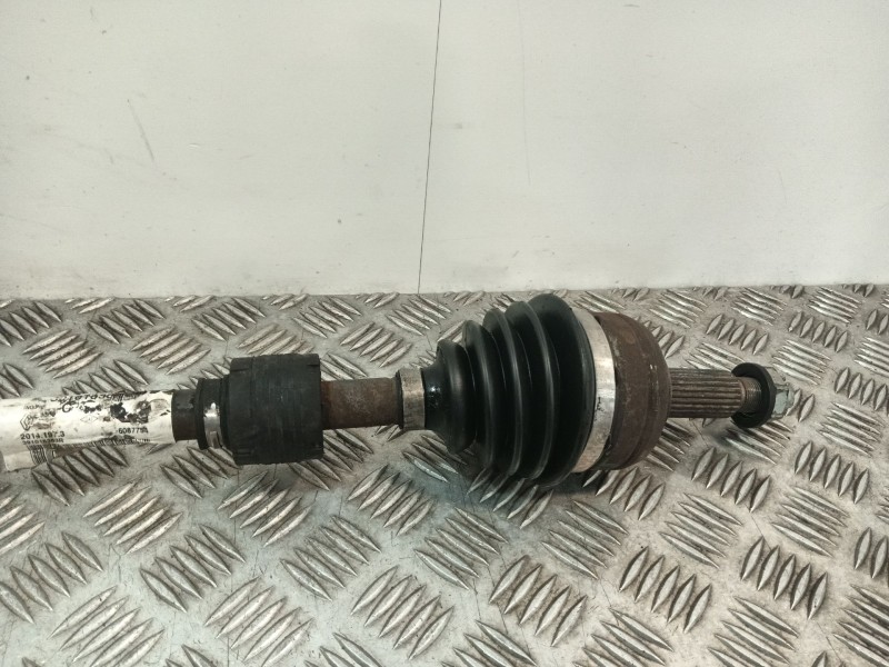 Recambio de transmision delantera izquierda para renault captur referencia OEM IAM 391016363R  