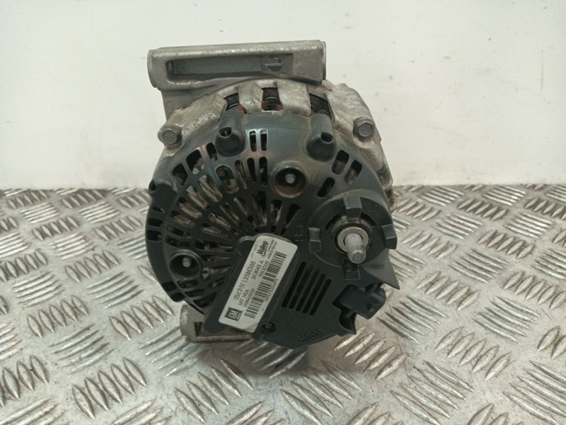 Recambio de alternador para opel astra j (p10) 1.6 cdti (68) referencia OEM IAM 13586366 2618063A TG12C155