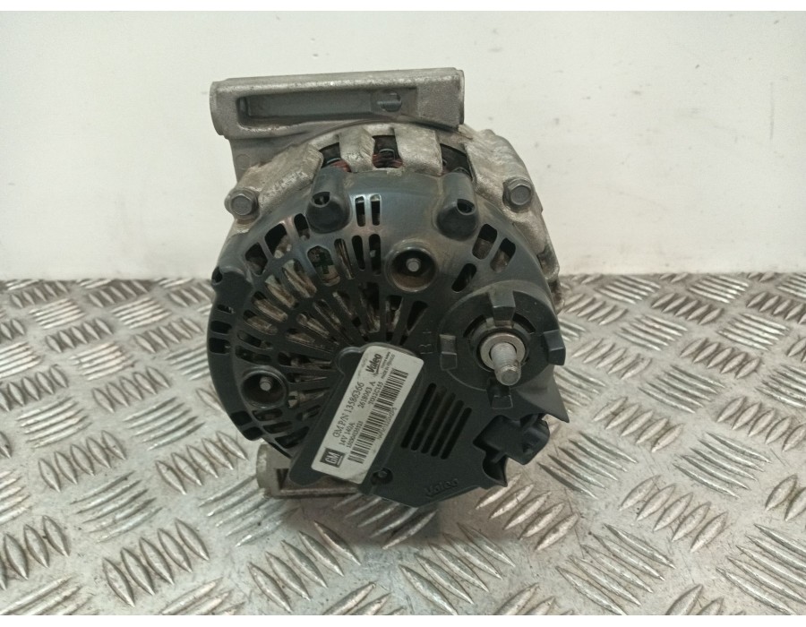 Recambio de alternador para opel astra j (p10) 1.6 cdti (68) referencia OEM IAM 13586366 2618063A TG12C155