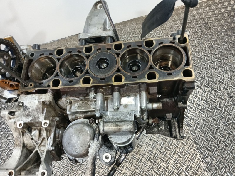 Recambio de bloque armado para land rover discovery ii (l318) 2.5 td5 4x4 referencia OEM IAM 10P  