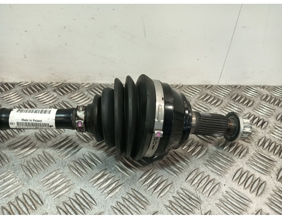 Recambio de transmision delantera derecha para audi q7 (4lb) 4.2 fsi quattro referencia OEM IAM 7L0407271F 7L0407271C 8250160598