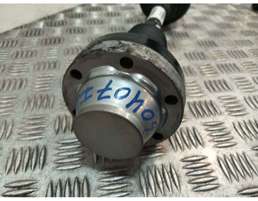 Recambio de transmision delantera derecha para audi q7 (4lb) 4.2 fsi quattro referencia OEM IAM 7L0407271F 7L0407271C 8250160598
