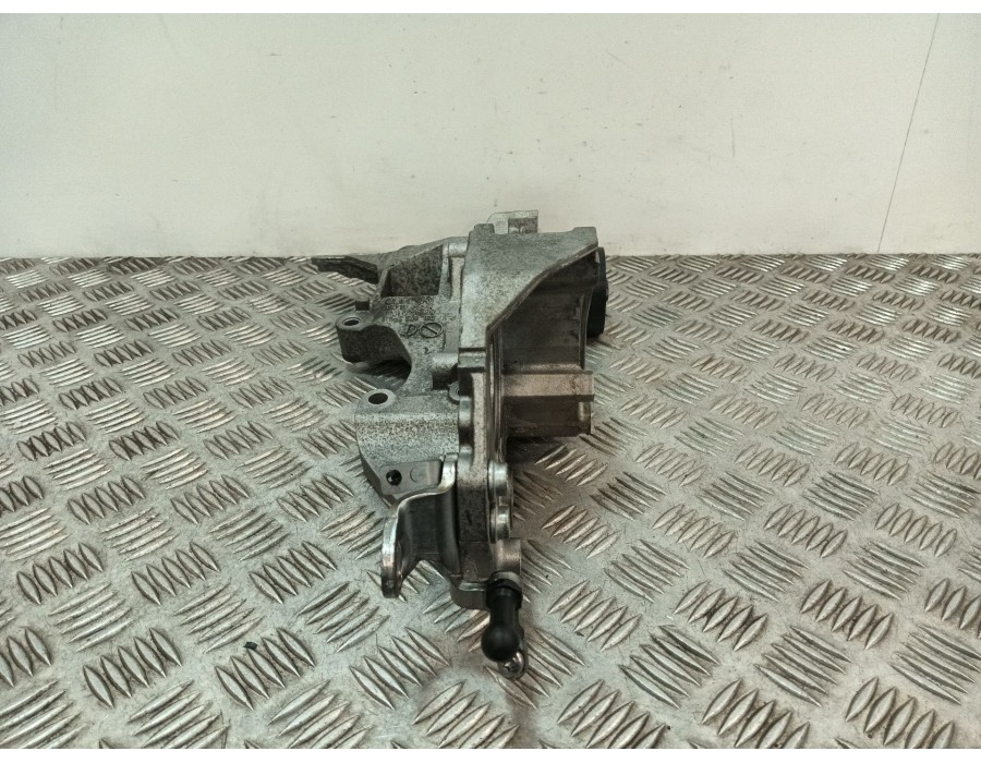 Recambio de soporte alternador para seat ibiza iv (6j5, 6p1) 1.6 tdi referencia OEM IAM 03L903143K  