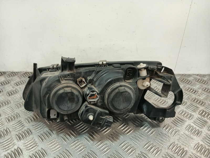 Recambio de faro derecho para nissan almera ii hatchback (n16) 1.5 referencia OEM IAM 26010BN011  