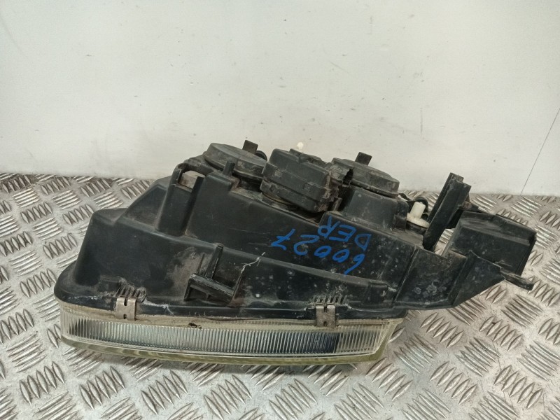 Recambio de faro derecho para nissan almera ii hatchback (n16) 1.5 referencia OEM IAM 26010BN011  