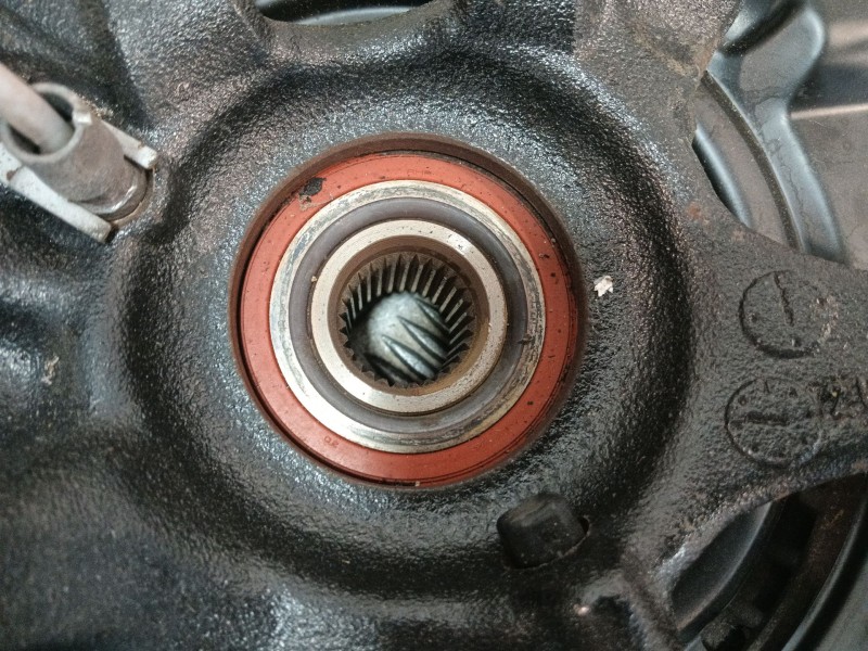 Recambio de mangueta trasera derecha para bmw 1 (e81) 118 d referencia OEM IAM 33326774810  