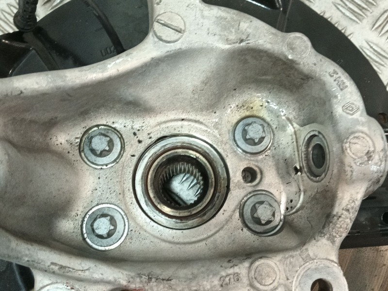 Recambio de mangueta delantera derecha para renault scénic iv (j9_) 1.5 dci 110 referencia OEM IAM 411505981R 400103354R 